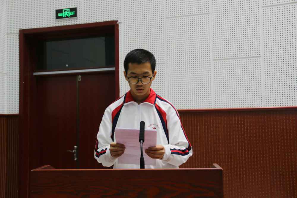 compressed-3a710bf0037c4fdaab070a2415f7780d