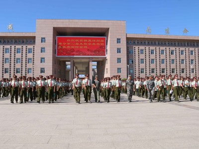 2023级军训活动掠影3