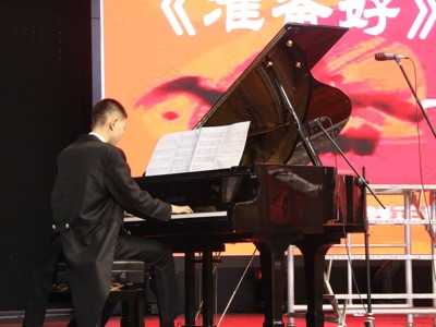 “赓续红色精神  唱响青春篇章”胜利一中第35届校园艺术节